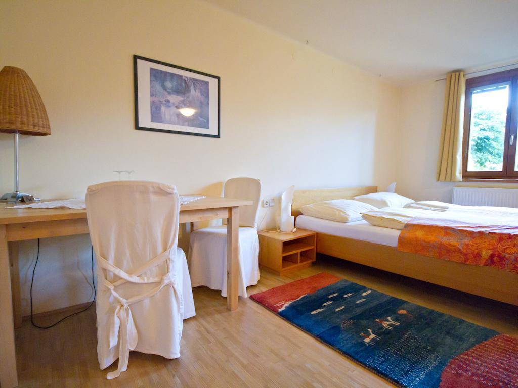 Pension Popotnik Villach Room photo